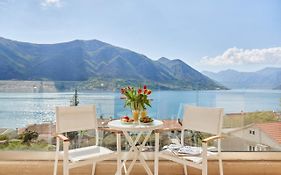 Apartment Noa With Sea View